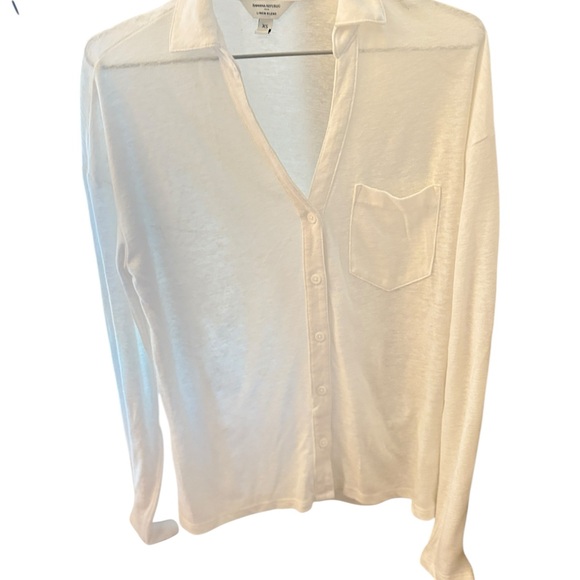 Banana Republic Elegant White Button Down Shirt - Picture 4 of 6